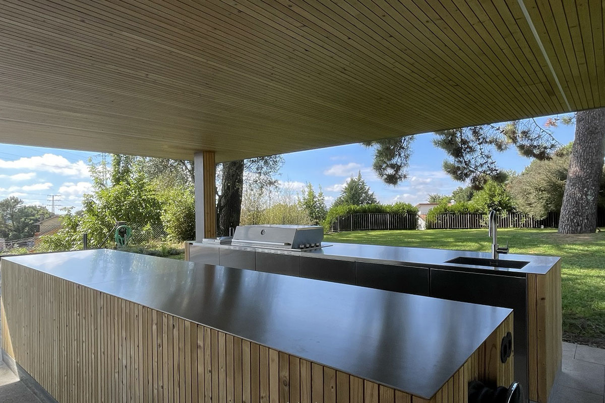 OF Outdoor Kitchen : cuisines d'extérieur professionnelles