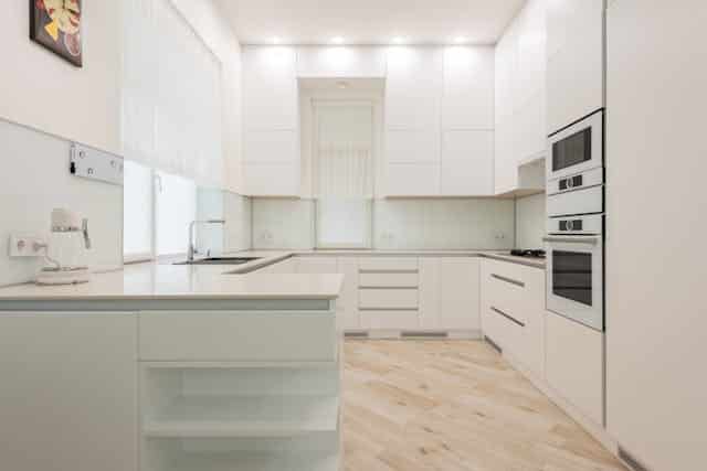 Conseils-agencement-interieur-italienne-plan-de-travail-cuisine