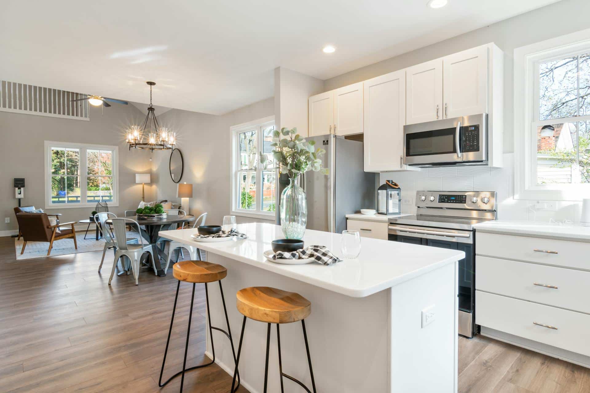 Design-furniture-custom-kitchen-Nice