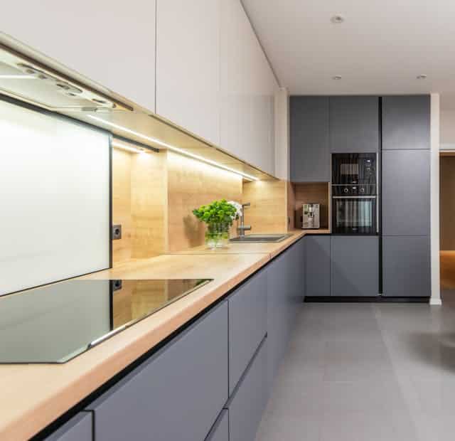 High-End Kitchen Countertop Design